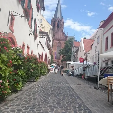 Gastehaus Zwo Отель 3*